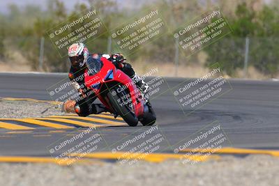 media/Oct-03-2022-Moto Forza (Mon) [[5f077a3730]]/Advanced Group/Session 3 (Turn 3)/